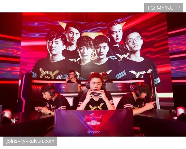 职业赛惊现“五人无声Rush”，解说看呆